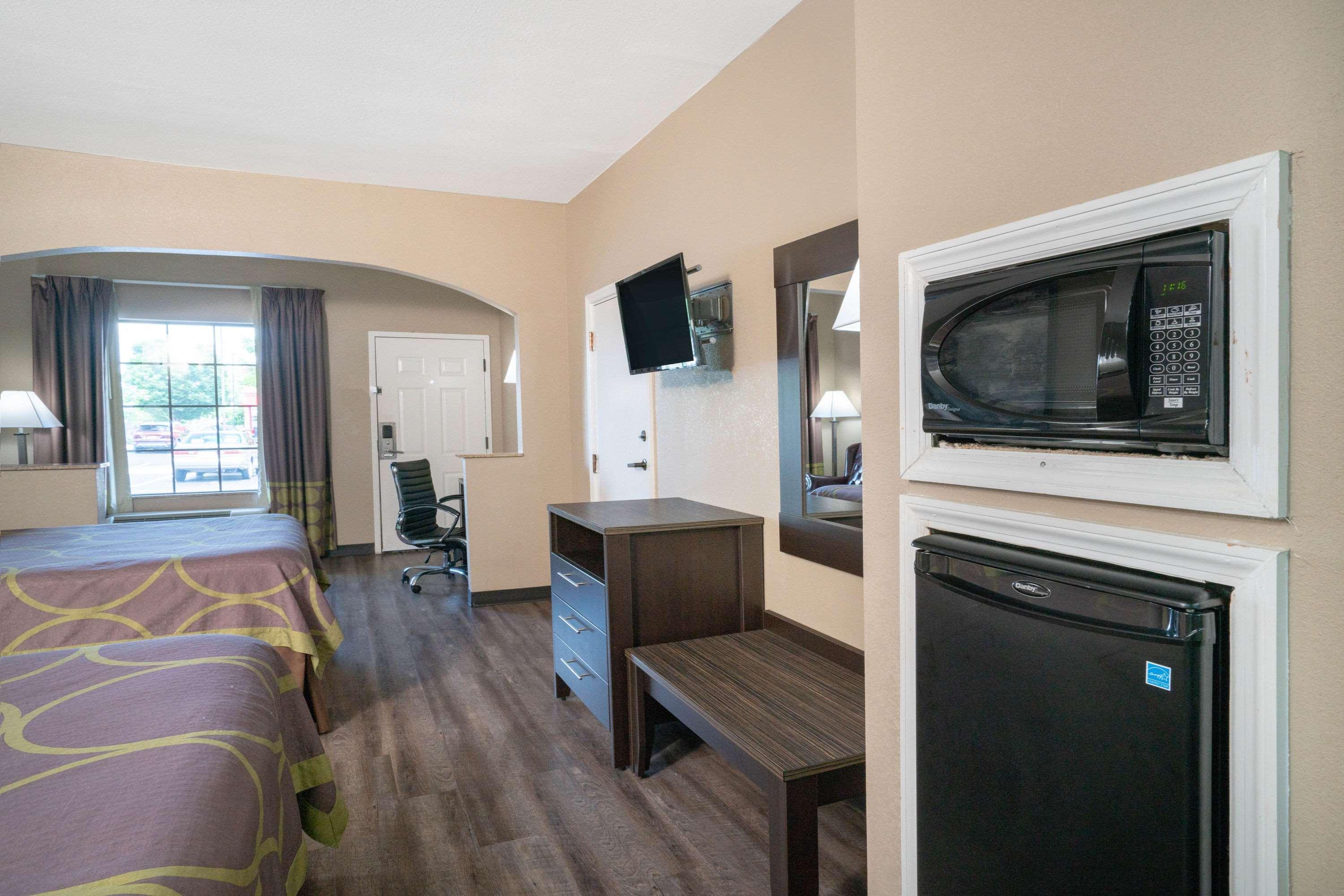 Super 8 By Wyndham Murfreesboro Exteriör bild