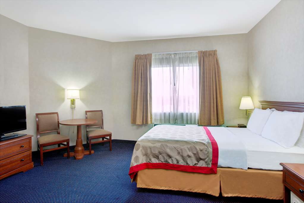 Super 8 By Wyndham Murfreesboro Rum bild