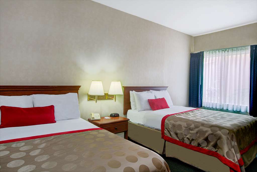 Super 8 By Wyndham Murfreesboro Rum bild
